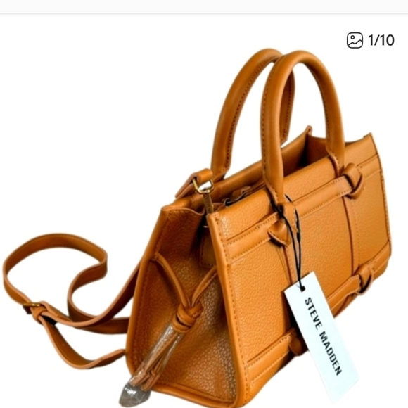 9 Piece RESALERS BUNDLE  NEW AND LIKE NEW BAGS, Good Condition Bags. - Picture 5 of 9